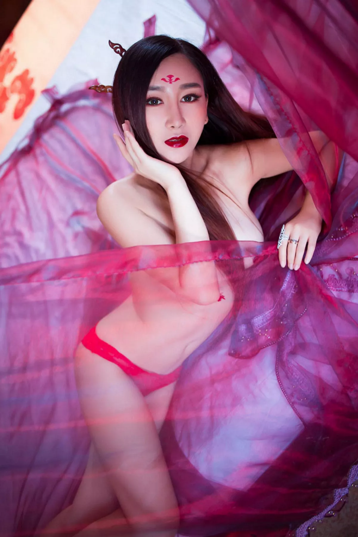 秀人集.com_[XiuRen秀人网]No.382_嫩模邹晶晶《花千骨魔化》COS七夕福利红色小内裤诱惑写真57P