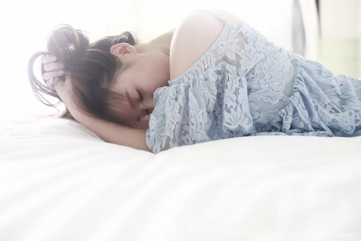 秀人集.com_[XiuRen秀人网]No.376_嫩模高溜MilkCat清新白嫩连身裙+性感爆乳装写真120P