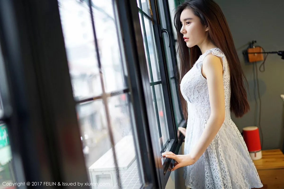 秀人集.com_[FeiLin嗲囡囡]Vol.072_清新妹子gary维爱居家豹纹内衣秀完美身材白嫩肌肤性感写真45P