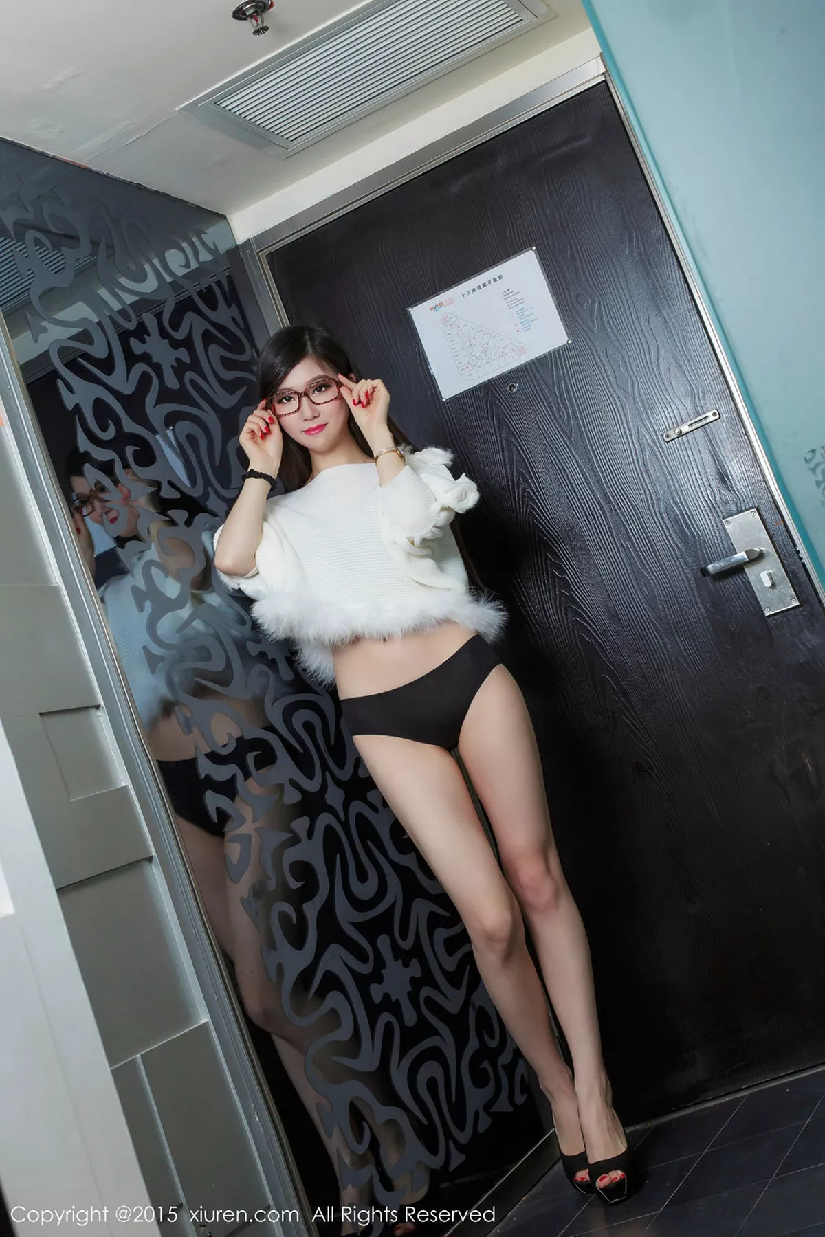 秀人集.com_[XiuRen秀人网]No.451_嫩模小乔babyb居家私房性感内衣秀撩人姿势诱惑写真60P