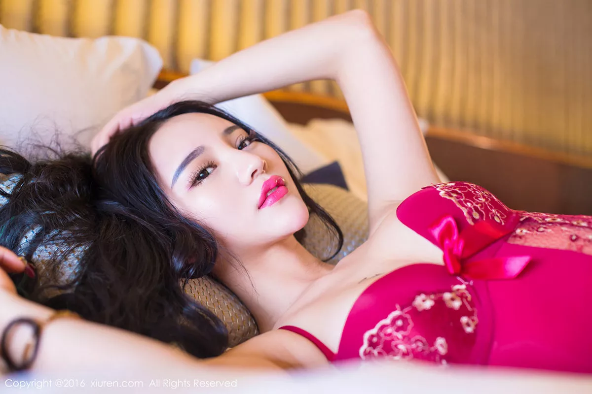 秀人集.com_[XiuRen秀人网]No.506_网络红人陈雅漫VICKY红色情趣内衣秀美胸性感红唇写真88P