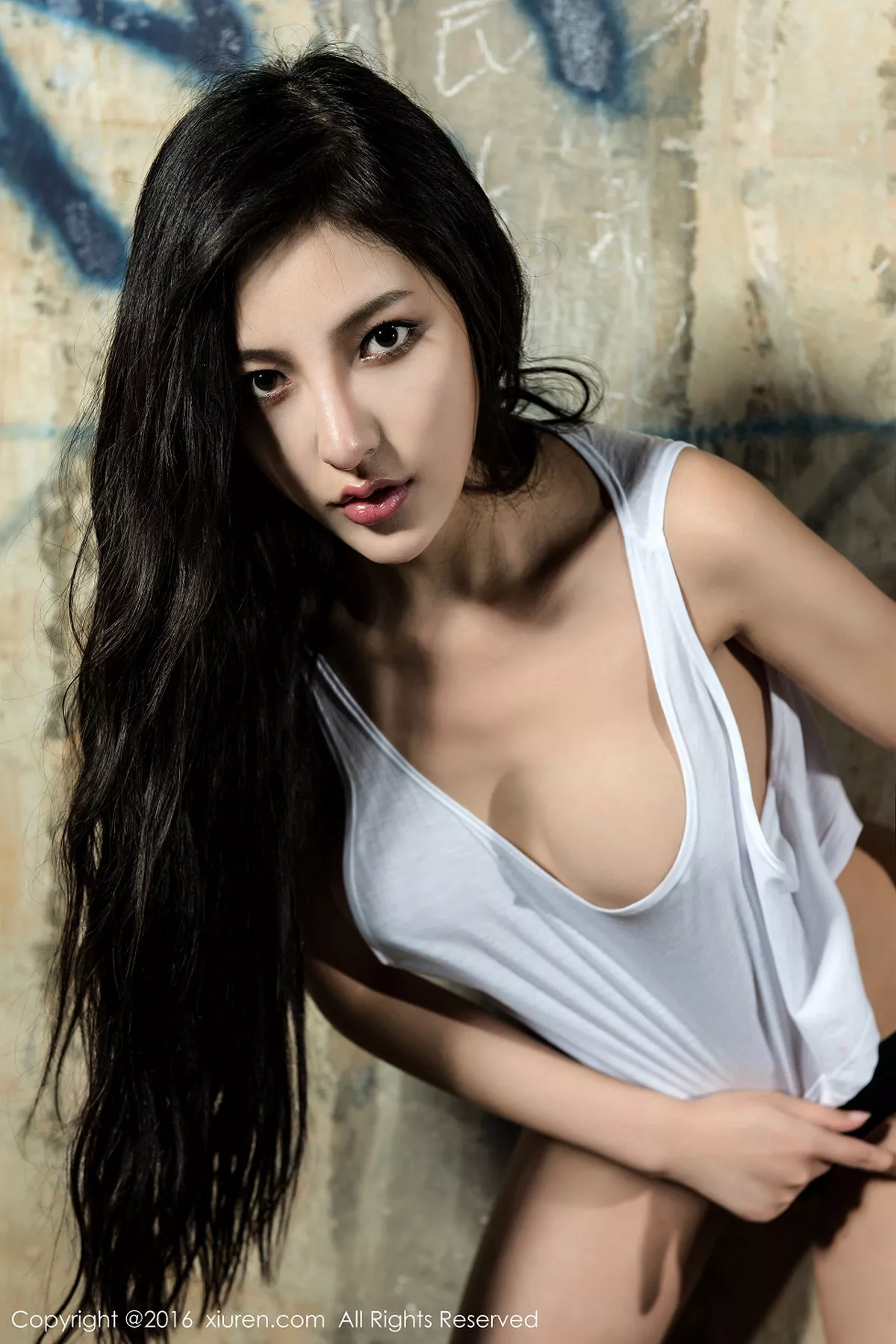 秀人集.com_[XiuRen秀人网]No.626_嫩模UU阿文酒红色情趣肚兜半开秀豪乳极致诱惑写真49P