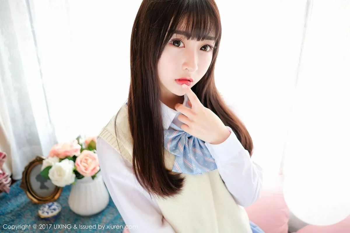 秀人集.com_[UXING优星馆]Vol.041_萝莉妹子丸子mayuki清纯学生装秀完美身材清爽迷人写真43P