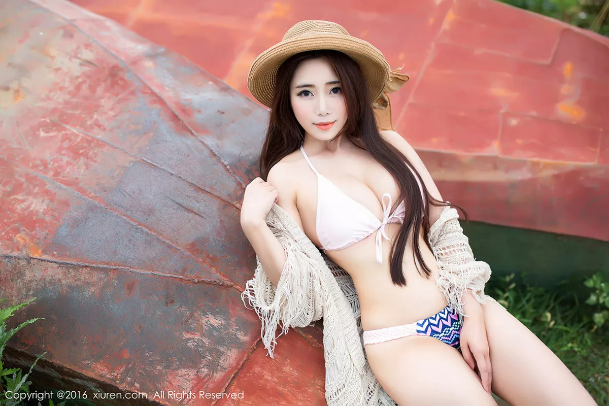 秀人集.com_[XiuRen秀人网]No.582_嫩模兜豆靓Youlina云南旅拍性感比基尼撩人姿势迷人美胸写真54P