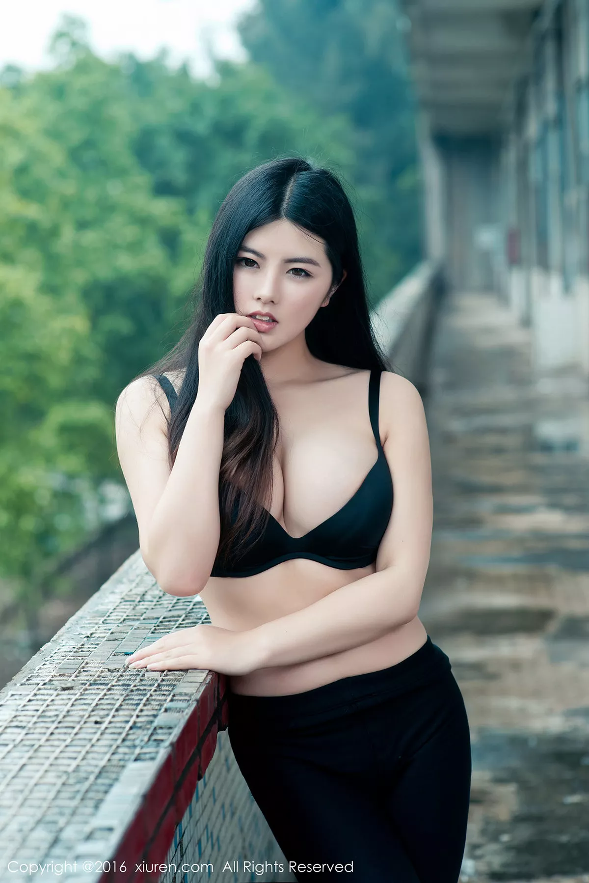 秀人集.com_[XiuRen秀人网]No.518_巨乳嫩模娜露Selena性感黑色内衣日系清新迷人写真52P