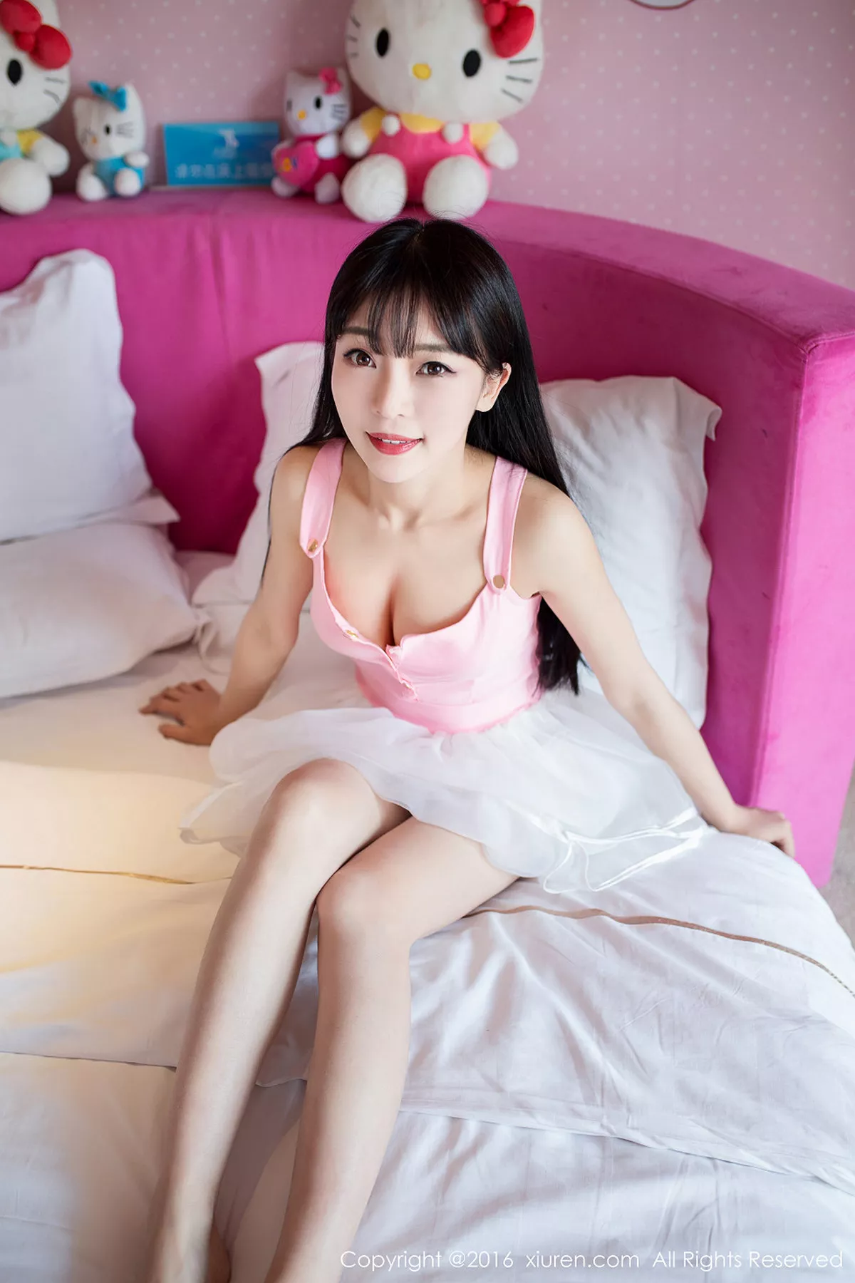秀人集.com_[XiuRen秀人网]No.552_嫩模Mio莉莉丝居家私房粉色内衣秀傲人豪乳完美诱惑写真59P