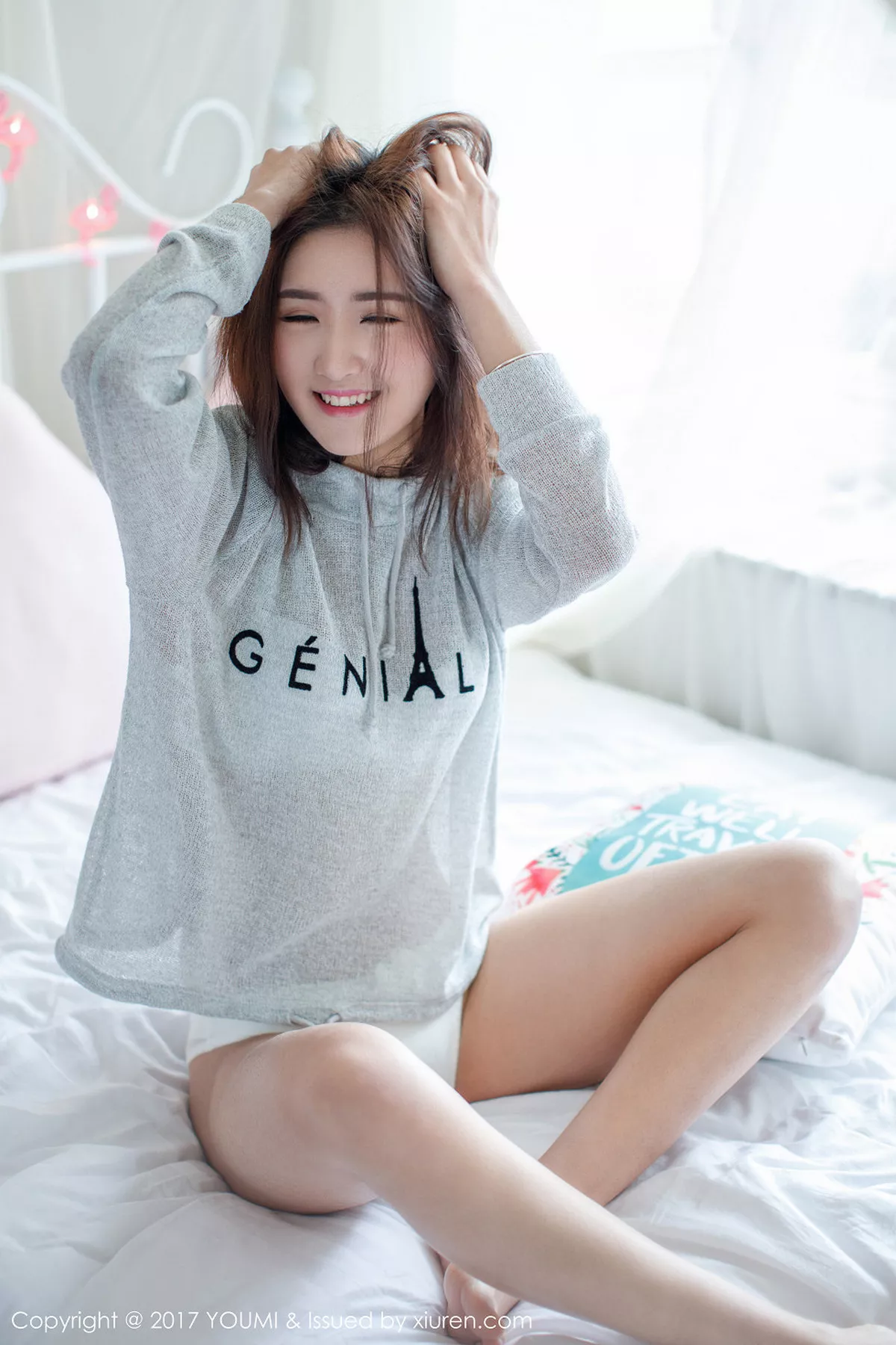 秀人集.com_[YouMi尤蜜荟]Vol.026_嫩模周琰琳LIN居家床上性感蕾丝内衣+护士制服诱惑写真49P