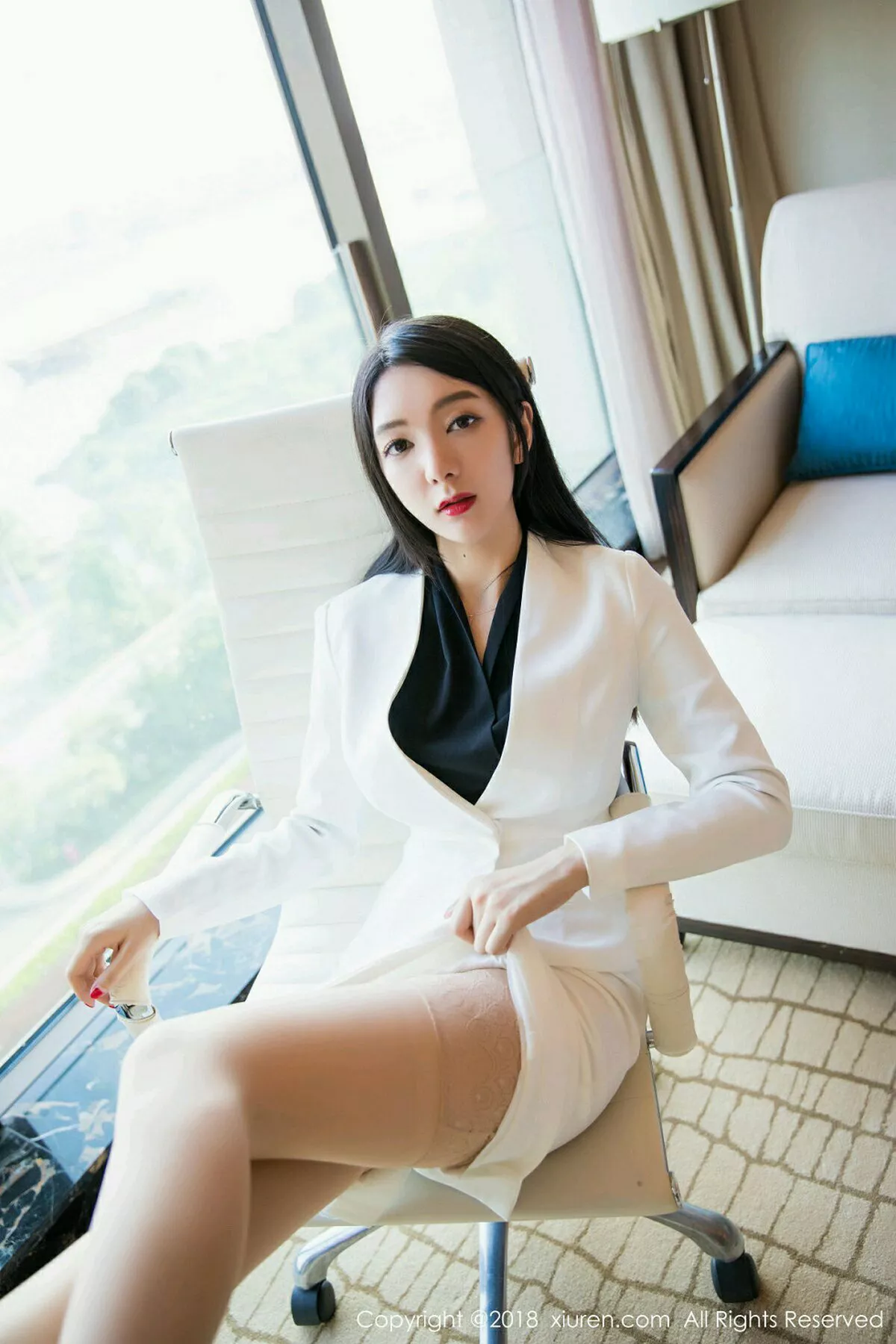 秀人集.com_[XiuRen秀人网]No.1209_女神Angela小热巴私房性感秘书OL制服配蕾丝内衣诱惑写真51P