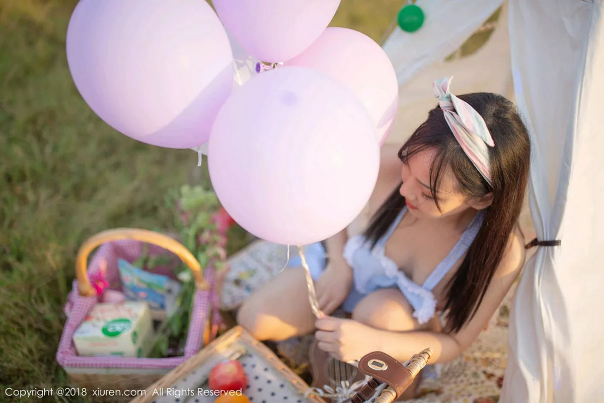 秀人集.com_[XiuRen秀人网]No.1207_嫩模徐微微mia户外性感女仆装半脱露美乳翘臀极致诱惑写真80P