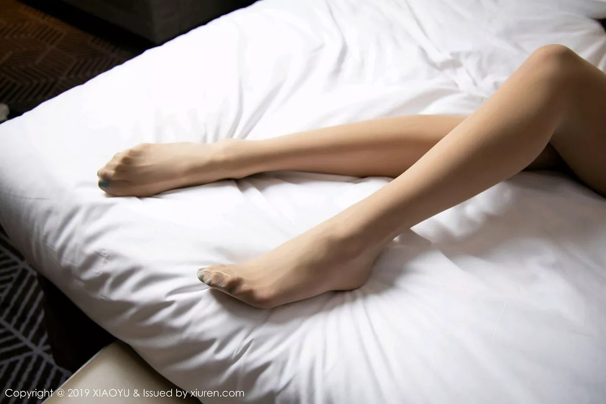 秀人集.com_[XiaoYu画语界]Vol.131_嫩模甜心菜肉色高叉连体衣配肉丝裤袜秀美腿玉足诱惑写真62P