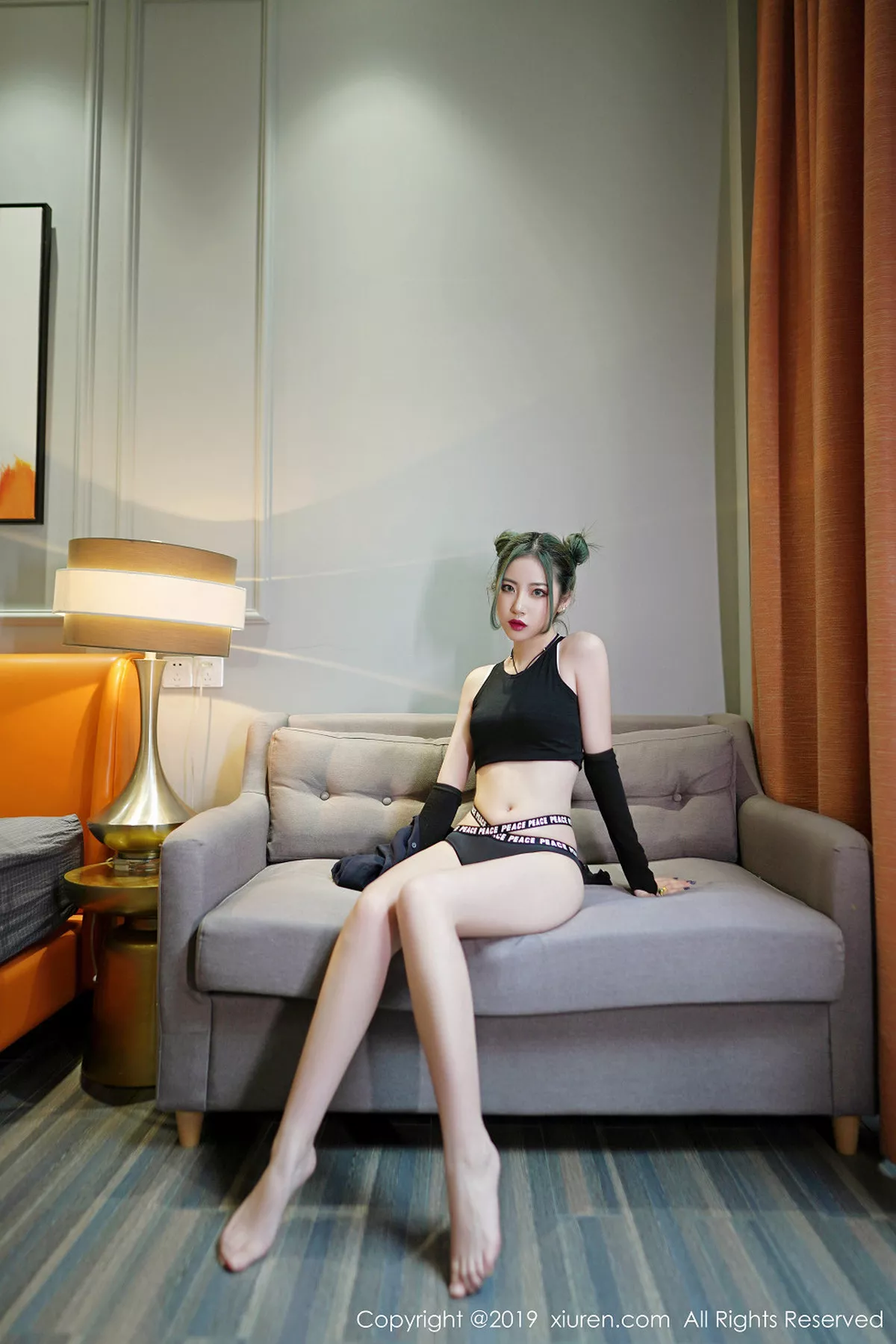 秀人集.com_[XiuRen秀人网]No.1644_嫩模贾诗晗居家私房性感黑色内衣秀完美身材修长美腿迷人写真50P