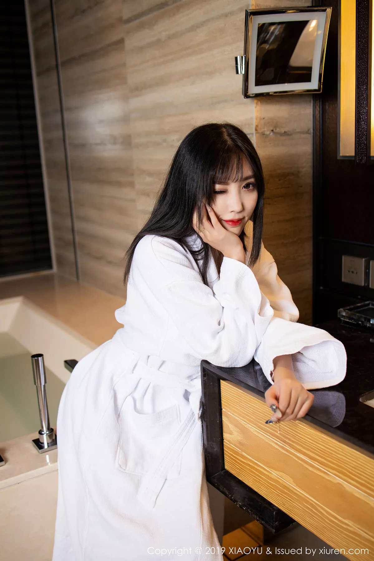 秀人集.com_[XiaoYu画语界]Vol.153_女神杨晨晨sugar海南旅拍酒红蕾丝内衣配吊带丝袜诱惑写真80P