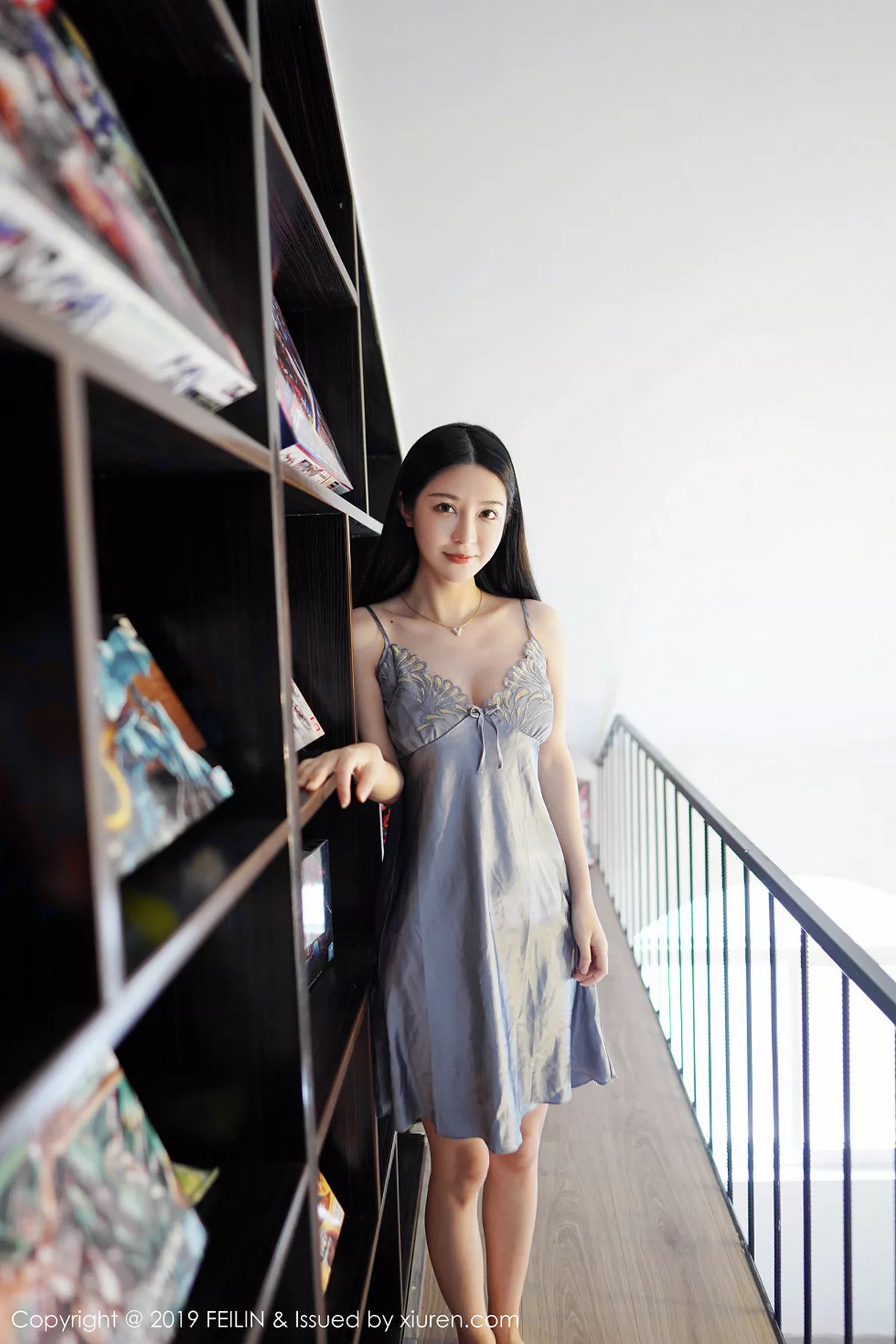 秀人集.com_[FeiLin嗲囡囡]Vol.207_嫩模luna张静燕私房性感内衣系列秀苗条身材甜美迷人写真51P