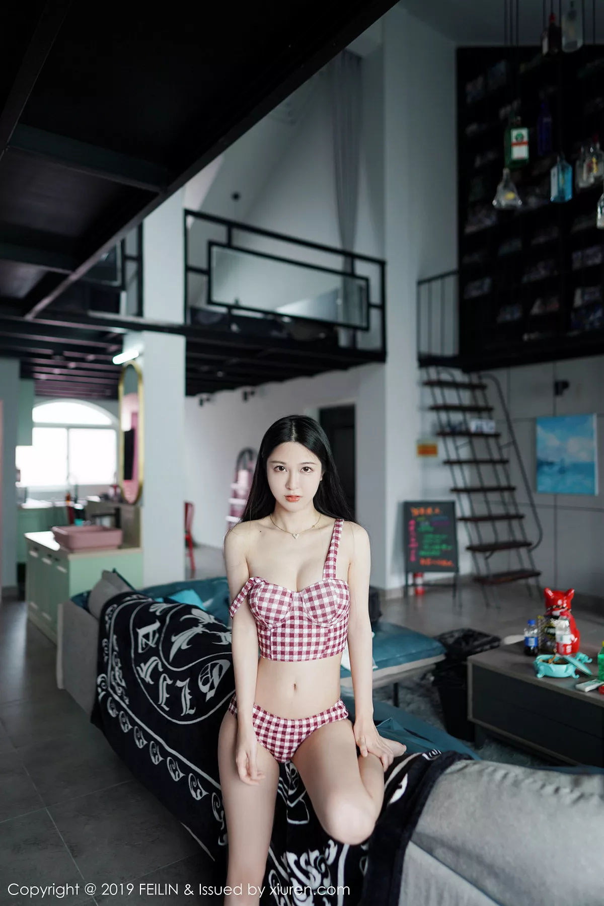 秀人集.com_[FeiLin嗲囡囡]Vol.207_嫩模luna张静燕私房性感内衣系列秀苗条身材甜美迷人写真51P