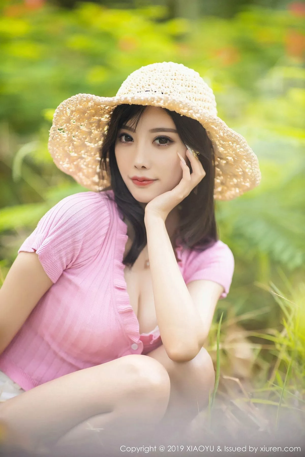 秀人集.com_[XiaoYu画语界]Vol.169_女神杨晨晨sugar心愿旅拍户外草帽女孩蕾丝内衣完美诱惑写真63P