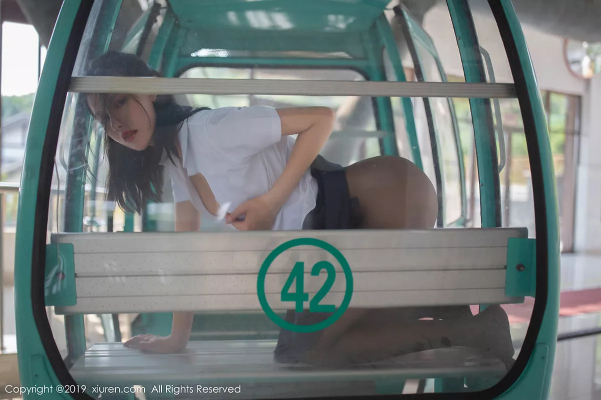 秀人集.com_[XiuRen秀人网]No.1723_嫩模就是阿朱啊不良学生白衬衫配无内黑丝袜完美诱惑写真96P