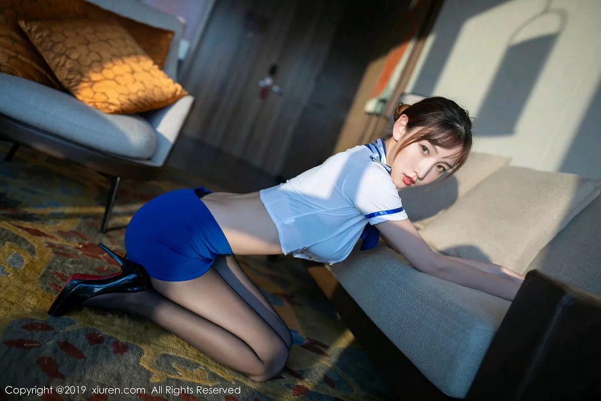 秀人集.com_[XiuRen秀人网]No.1716_嫩模陆萱萱私房空姐制服半脱秀完美身材性感黑丝美腿诱惑写真60P