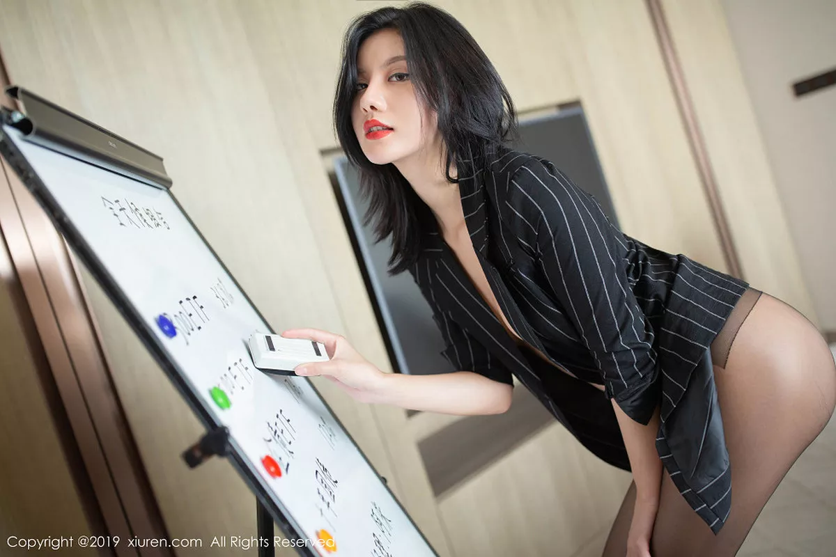 秀人集.com_[XiuRen秀人网]No.1750_嫩模就是阿朱啊私房秘书职业装无内黑丝裤袜销魂诱惑写真68P