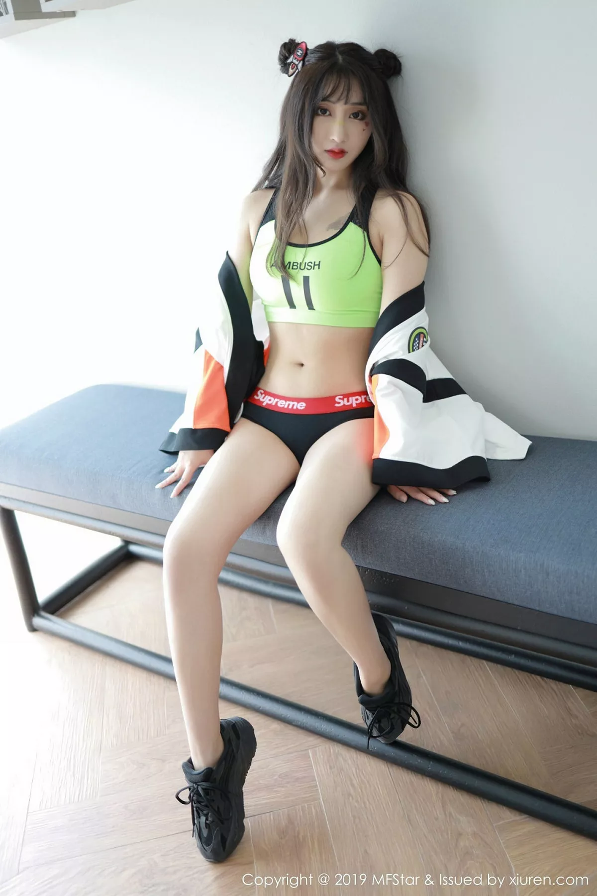 秀人集.com_[MFStar模范学院]Vol.226_嫩模Betty林子欣清迈旅拍私房真空运动服露半球诱惑写真45P