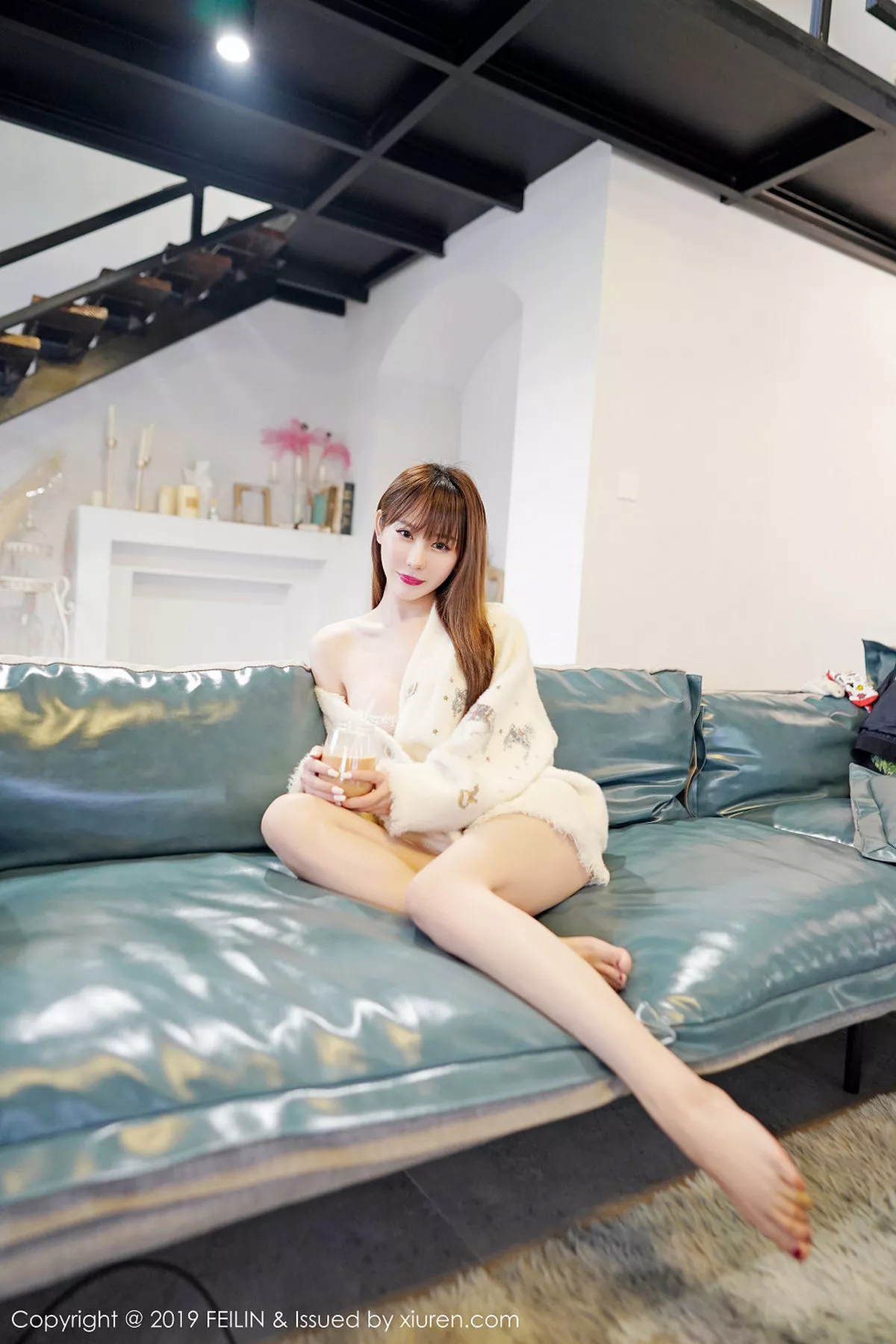 秀人集.com_[FeiLin嗲囡囡]Vol.214_嫩模程梓私房浴室里性感白衬衣秀白色内衣甜美迷人写真40P