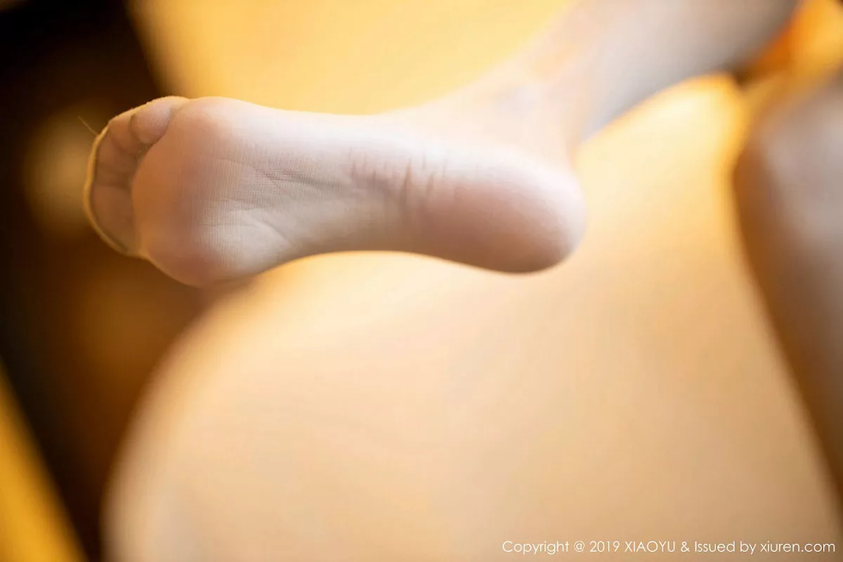 秀人集.com_[XiaoYu画语界]Vol.196_气质女神Carry私房古韵旗袍半脱秀完美身材诱惑写真84P