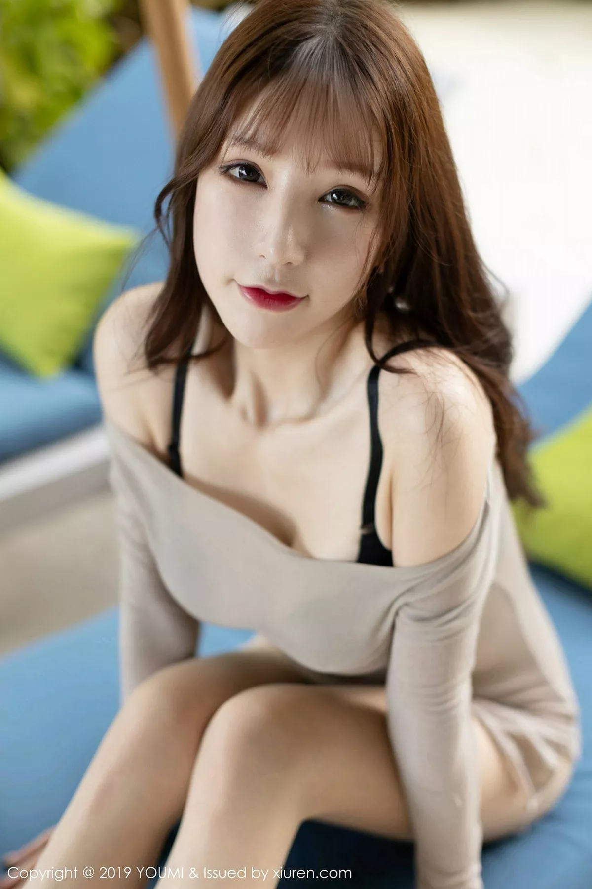 秀人集.com_[YouMi尤蜜荟]Vol.369_女神周于希Sandy马尔代夫旅拍户外无内肉丝透视诱惑写真56P