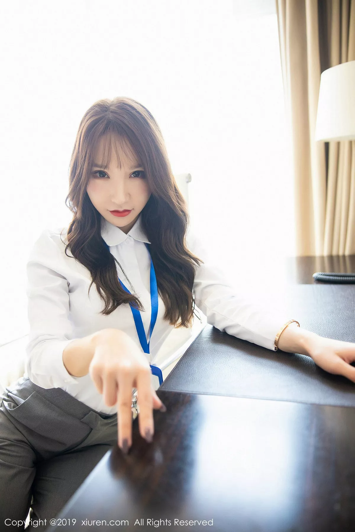 秀人集.com_[XiuRen秀人网]No.1834_女神周于希Sandy私房制服装扮脱衣露蕾丝内裤缕空诱惑写真106P