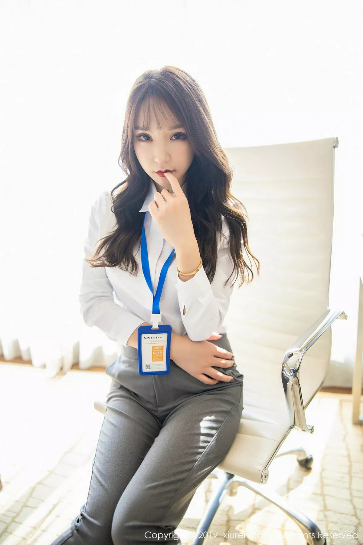 秀人集.com_[XiuRen秀人网]No.1834_女神周于希Sandy私房制服装扮脱衣露蕾丝内裤缕空诱惑写真106P