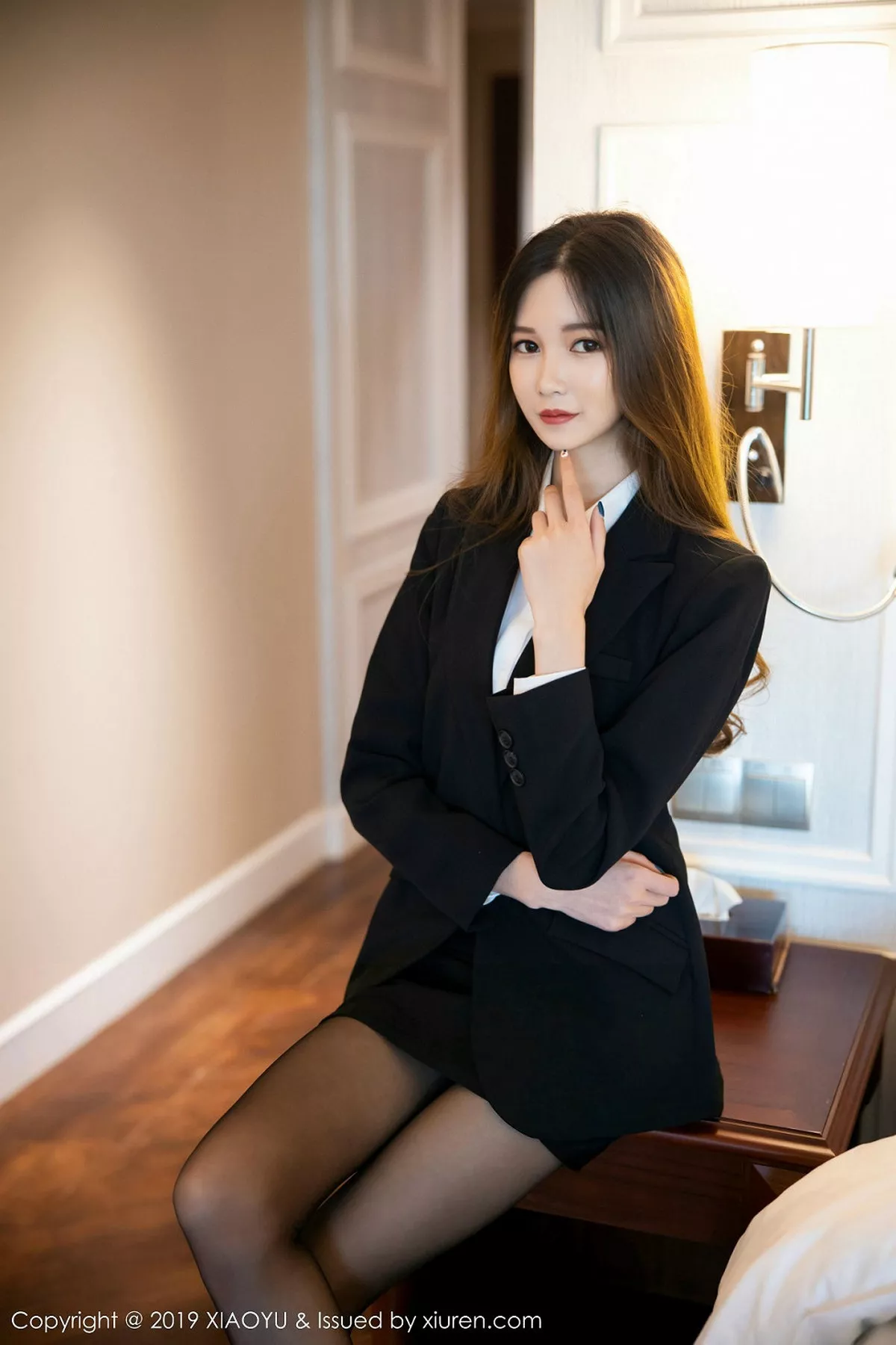 秀人集.com_[XiaoYu画语界]Vol.201_嫩模程程程私房职业秘书OL装露性感内衣无内黑丝撩人诱惑写真98P