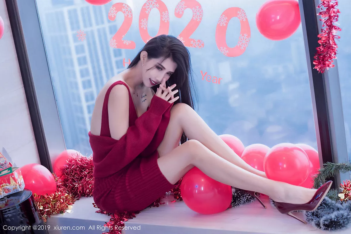 秀人集.com_[XiuRen秀人网]No.1871_高挑美女葛征Model私房圣诞新年主题红色深V圣诞女郎诱惑写真81P