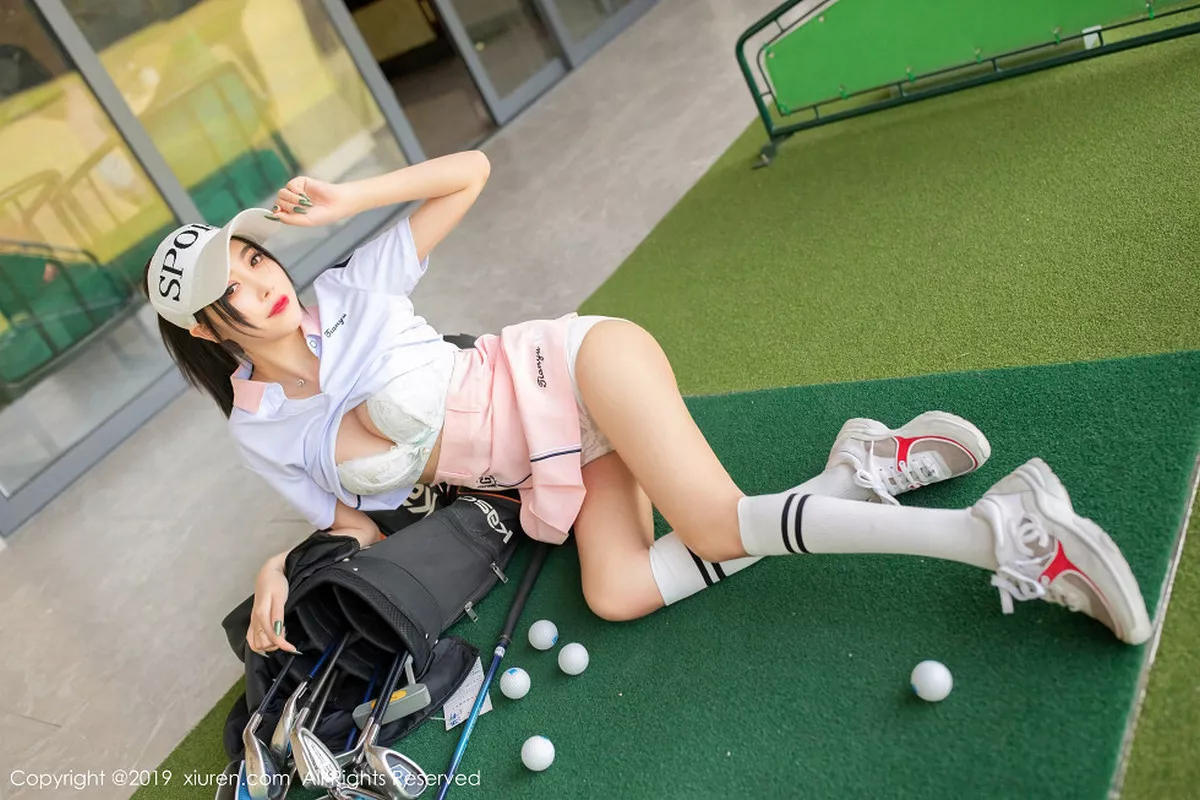 秀人集.com_[XiuRen秀人网]No.1874_女神杨晨晨sugar高尔夫主题白色内衣配粉色短裙撩人诱惑写真70P