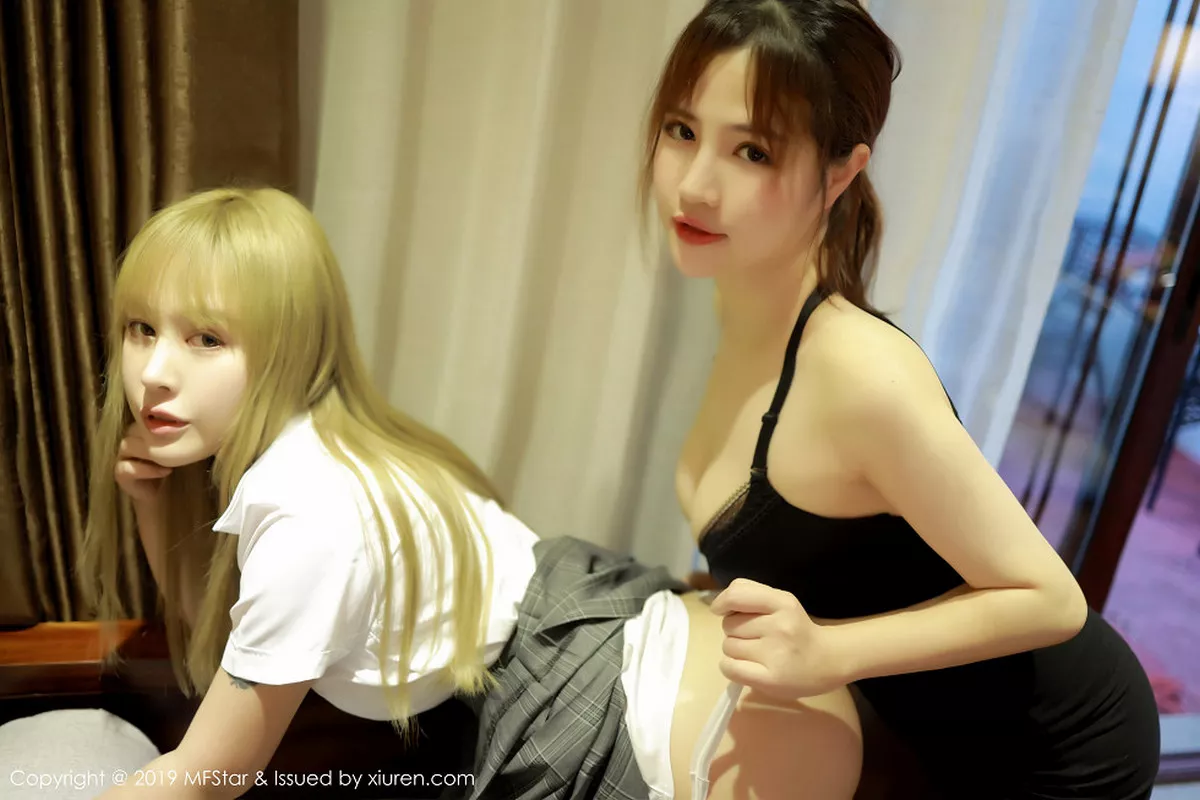 秀人集.com_[MFStar模范学院]Vol.244_模特恩率babe＆艾莉Evelyn合集双人拉拉与Cos系列性感写真60P