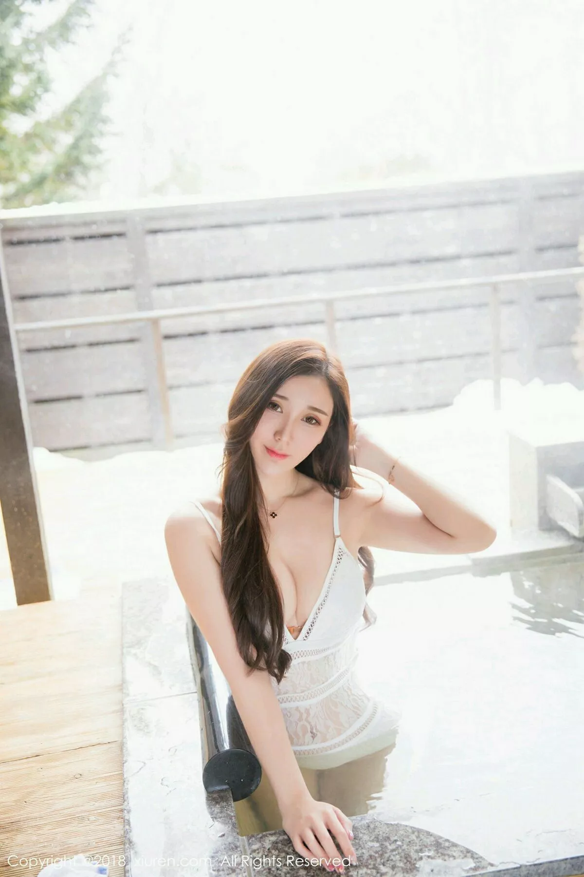 秀人集.com_[XiuRen秀人网]No.1236_女神淼淼萌萌哒北海道旅拍白色连体内衣温泉湿身诱惑写真59P