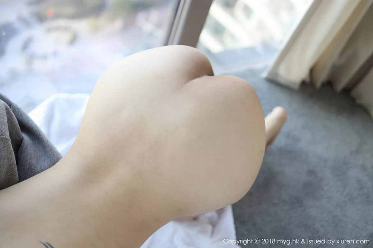 秀人集.com_[MyGirl美媛馆]Vol.331_巨乳嫩模小尤奈私房大尺度全裸人体艺术火辣诱惑写真46P