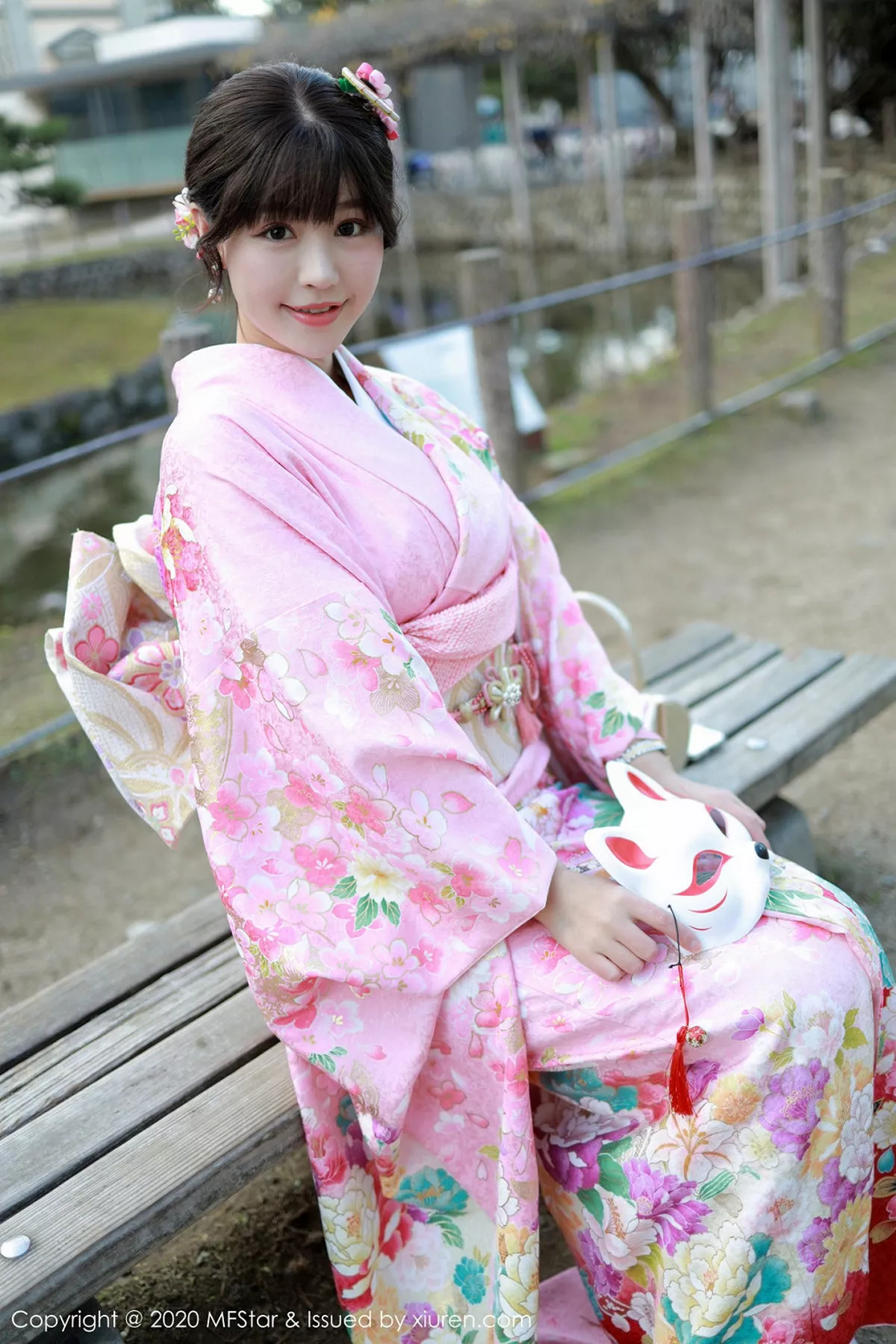 秀人集.com_[MFStar模范学院]Vol.254_女神朱可儿Flower日本旅拍绚丽和服真空秀豪乳诱惑写真75P