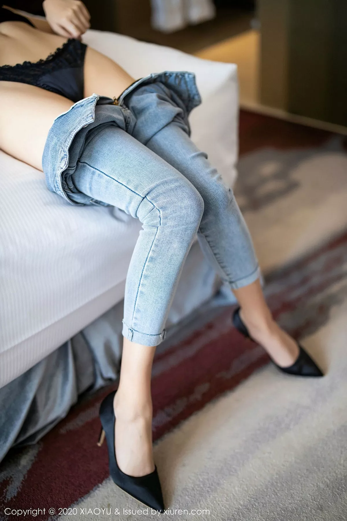 秀人集.com_[XiaoYu画语界]Vol.235_嫩模Miko酱吖私房床上性感黑色内衣秀火辣身材诱惑写真103P