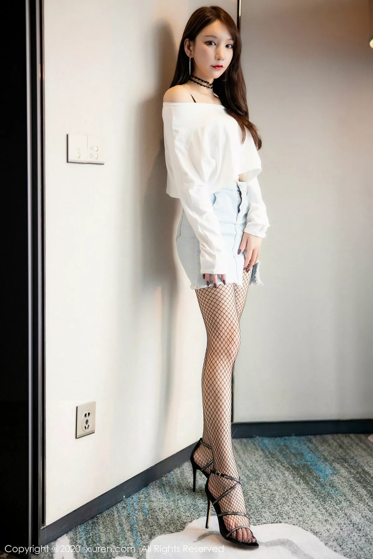 秀人集.com_[XiuRen秀人网]No.1953_女神周于希Sandy私房黑色内衣配黑网袜秀浑圆翘臀诱惑写真87P