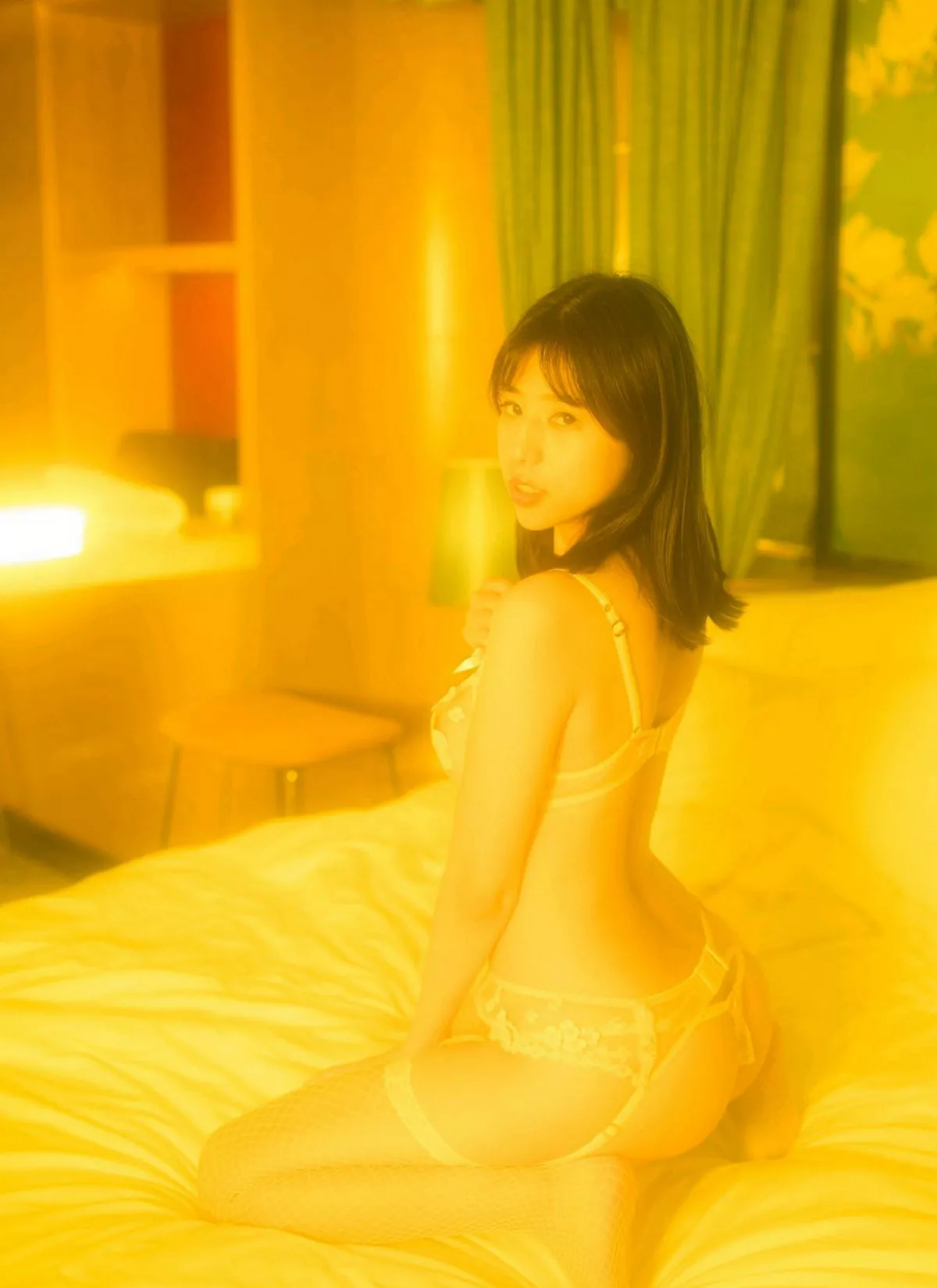 秀人集.com_[XiuRen秀人网]No.1282_嫩模艾栗栗私房大尺度全裸露美乳翘臀撩人姿势火辣诱惑写真42P