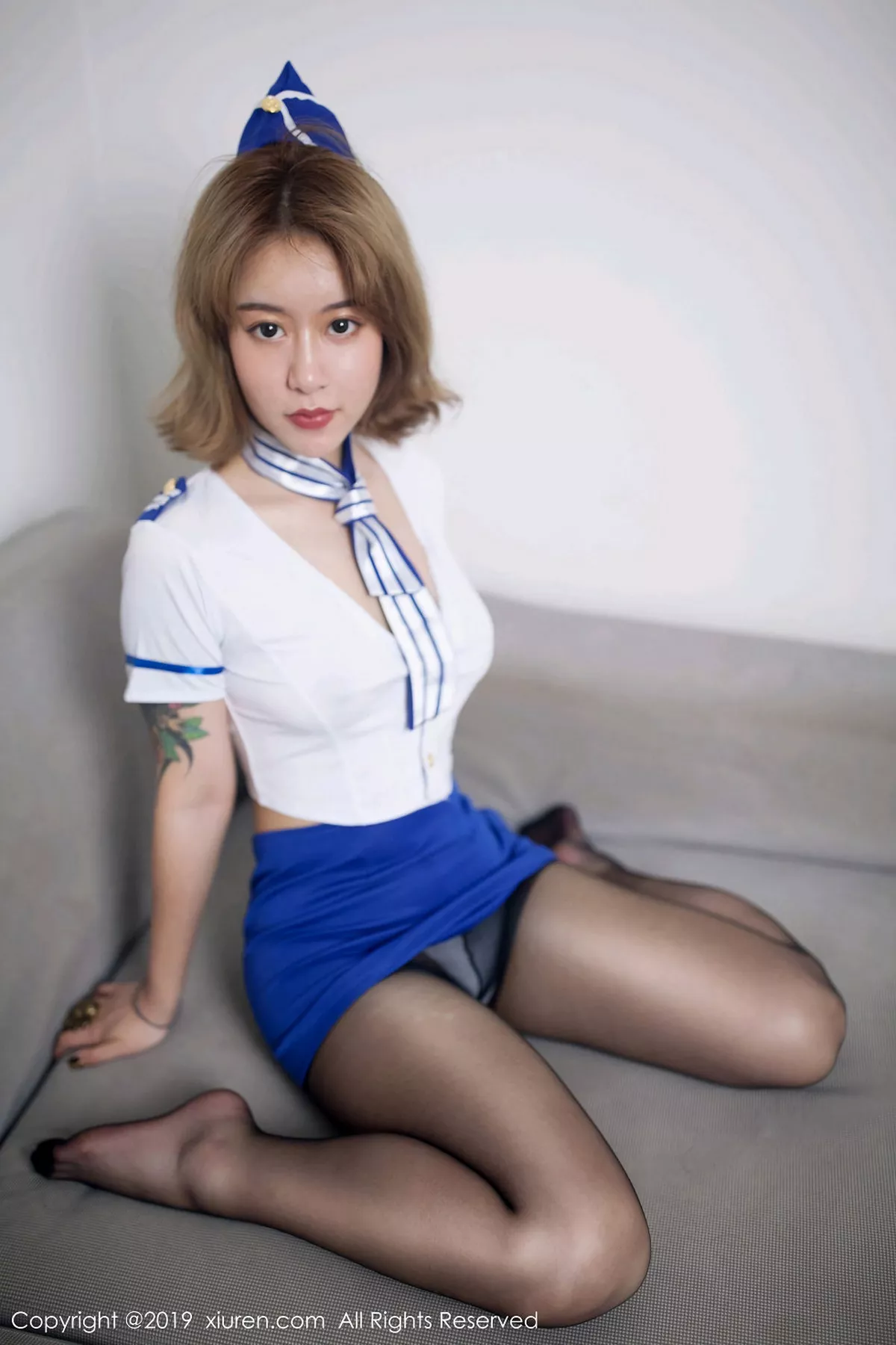 秀人集.com_[XiuRen秀人网]No.1300_嫩模糯米NM空姐制服无内黑丝裤袜秀完美身材惹火诱惑写真40P