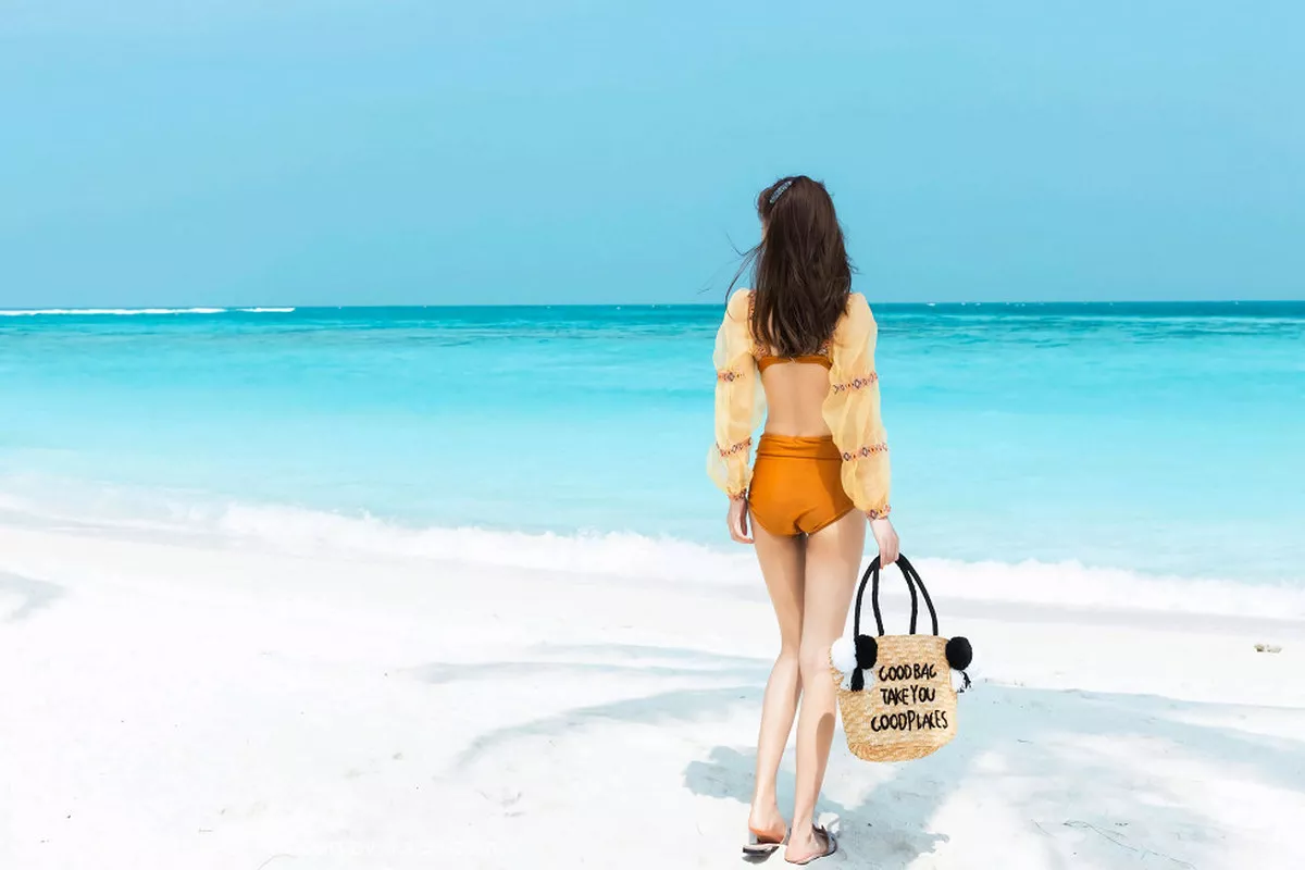 秀人集.com_[IMISS爱蜜社]Vol.326_气质女神妤薇Vivian马尔代夫旅拍户外性感比基尼诱惑写真25P