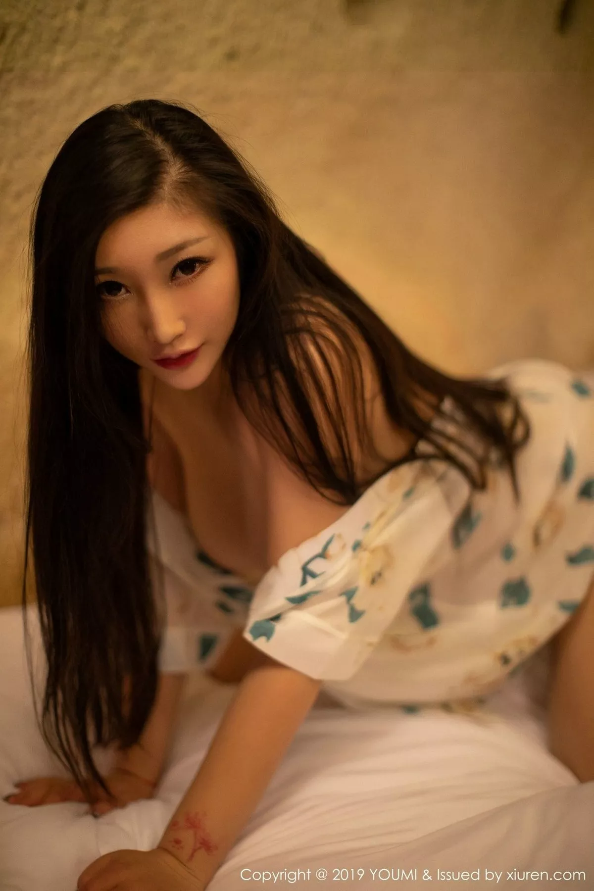 秀人集.com_[YouMi尤蜜荟]Vol.281_女神妲己_Toxic土耳其旅拍私房蕾丝情趣内衣露豪乳诱惑写真47P