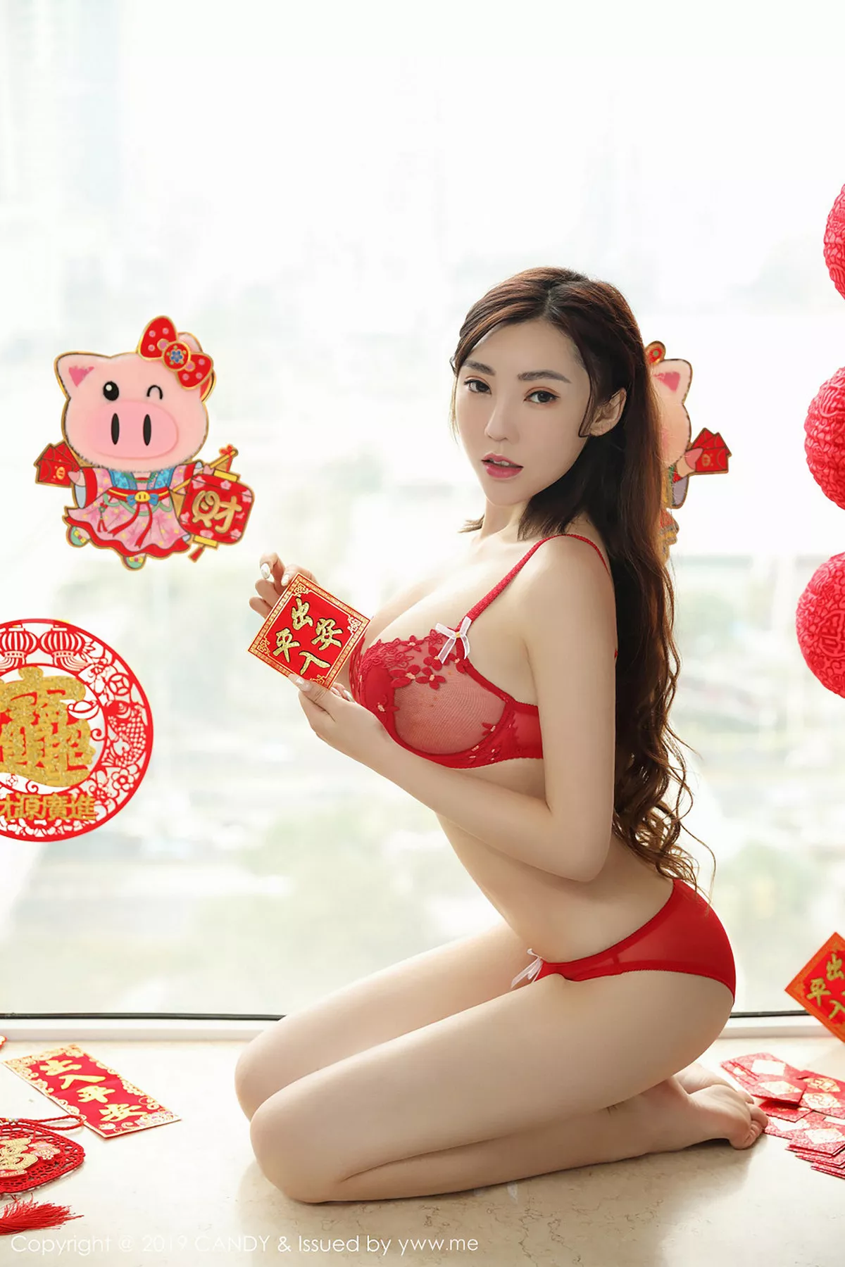 秀人集.com_[Candy网红馆]Vol.070_嫩模萌汉药baby新春祝福性感红色内衣秀完美身材诱惑写真42P