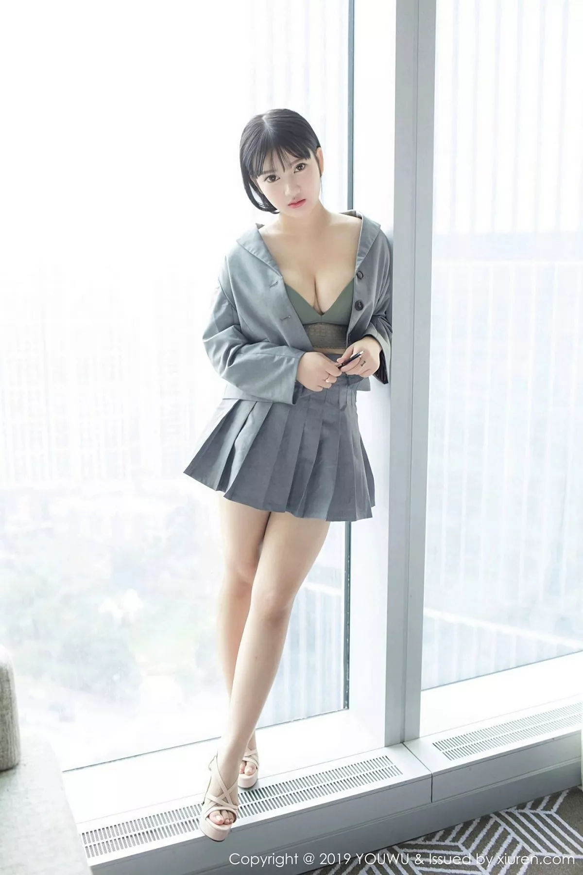 秀人集.com_[YouWu尤物馆]Vol.138_巨乳嫩模小尤奈私房黑色高叉连体内衣秀傲人豪乳诱惑写真59P