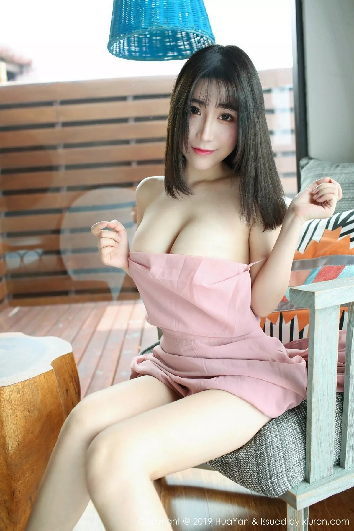 秀人集.com_[HuaYan花の颜]Vol.062_嫩模绯月樱-Cherry粉色吊带连身裙露丁字裤翘臀诱惑写真51P