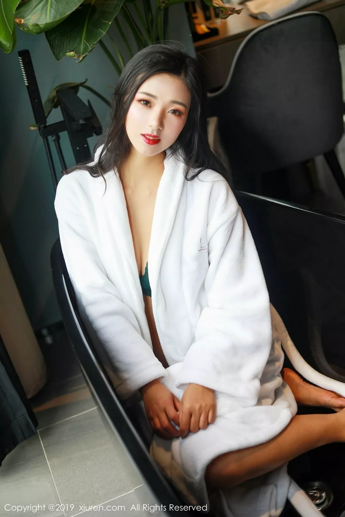 秀人集.com_[XiuRen秀人网]No.1382_嫩模宋-KiKi私房黑色高叉连体内衣半脱露豪乳喷血诱惑写真48P