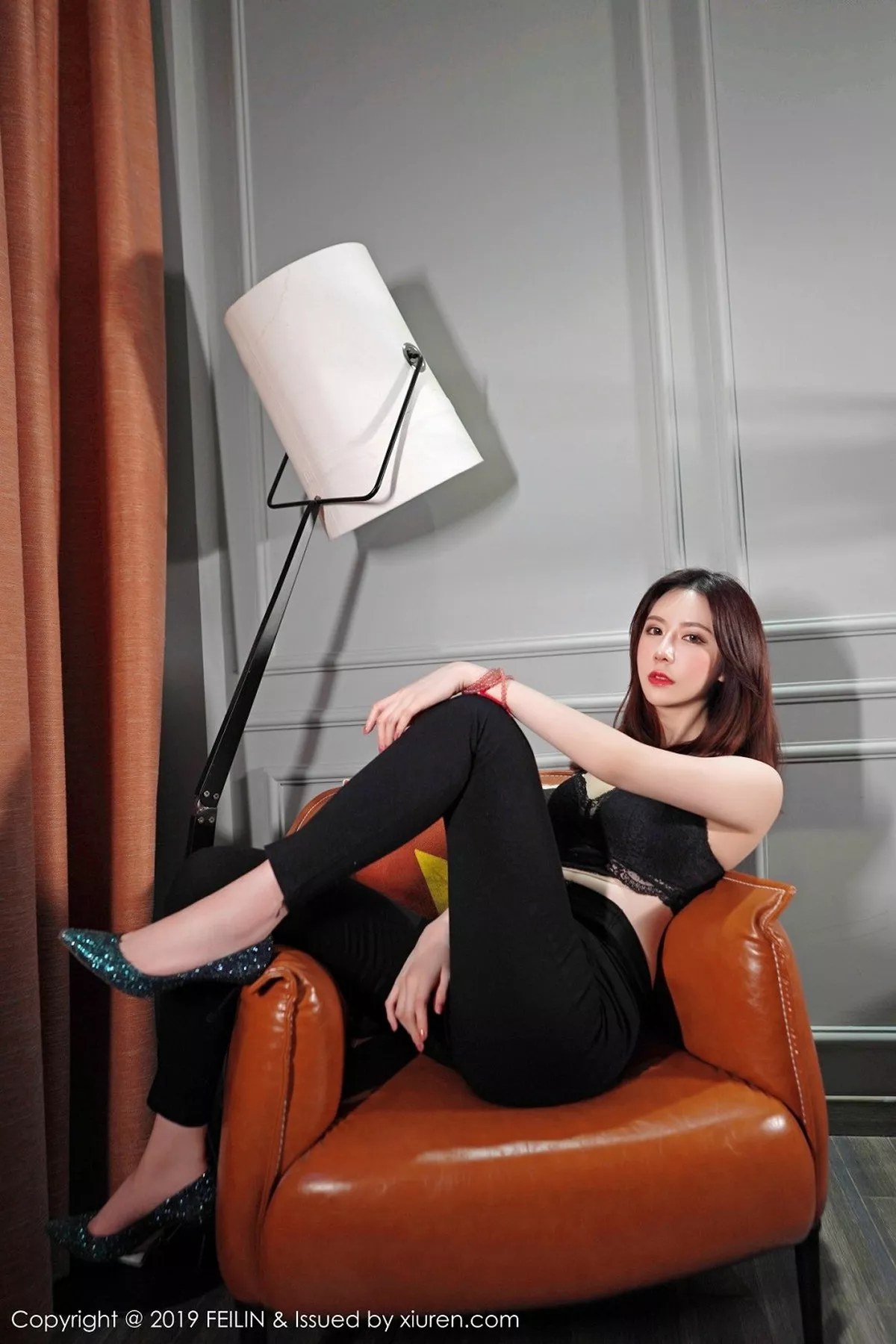 秀人集.com_[FeiLin嗲囡囡]Vol.189_嫩模Misty萌晰私房性感内衣系列秀完美身材靓丽迷人写真50P