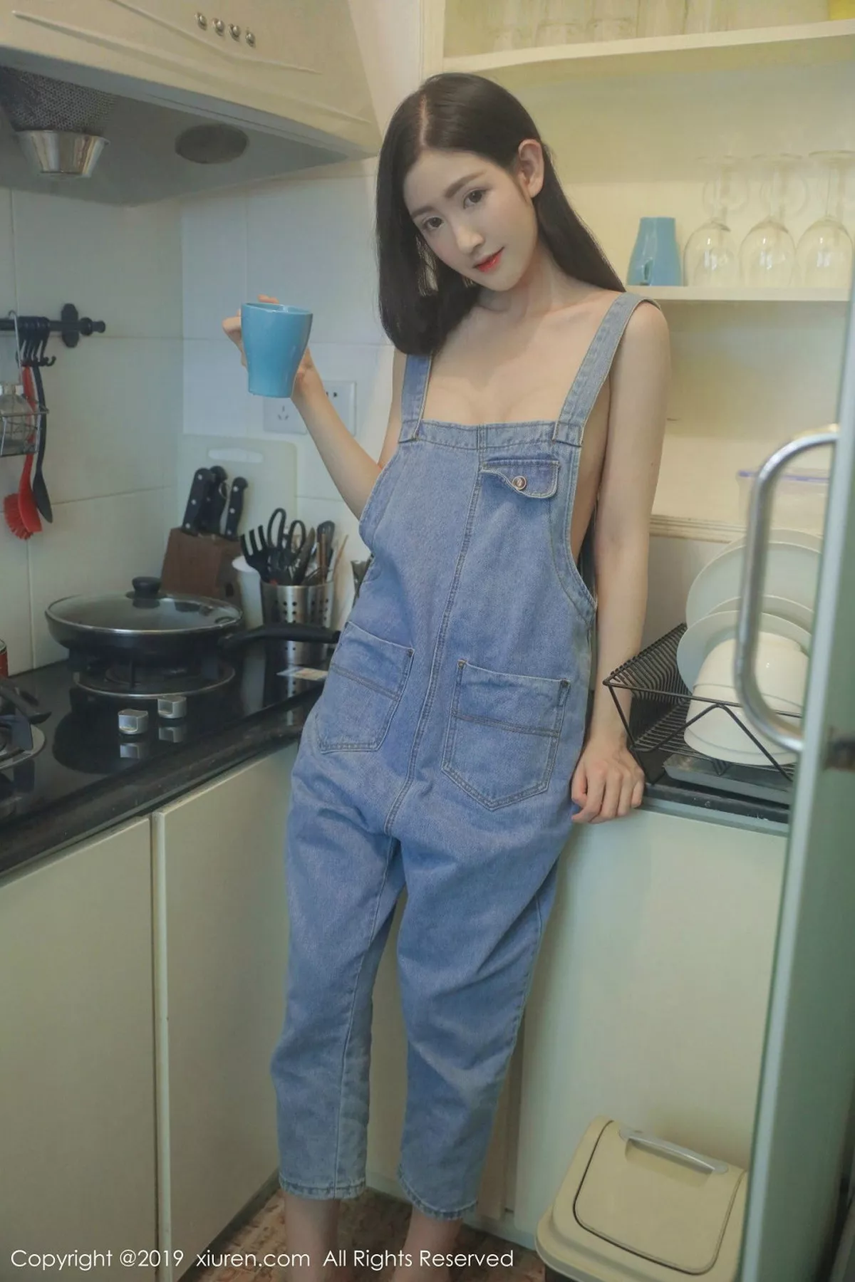 秀人集.com_[XiuRen秀人网]No.1464_嫩模沈梦瑶私房白色蕾丝内衣+吊带牛仔裤半脱露美乳诱惑写真57P