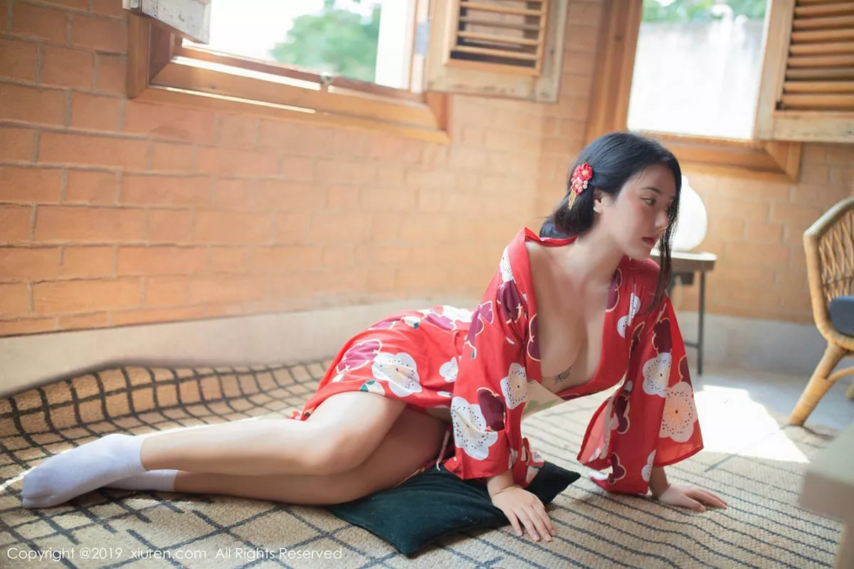 秀人集.com_[XiuRen秀人网]No.1492_女神Manuela玛鲁娜迈阿密旅拍私房和服半脱激情捆绑诱惑写真58P