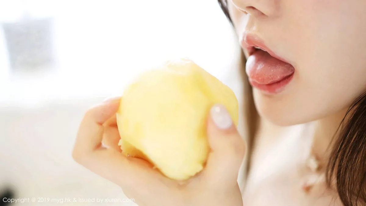 秀人集.com_[MyGirl美媛馆]Vol.371_巨乳妹子糯美子Mini私房三点式比基尼秀完美身材惹火诱惑写真88P