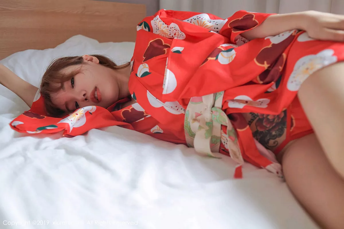 秀人集.com_[XiuRen秀人网]No.1549_女神黄乐然韩国旅拍私房日式和服半露豪乳惹火诱惑写真56P